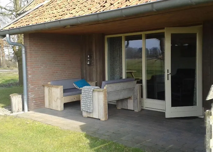 In With Terrace Tatil Evi